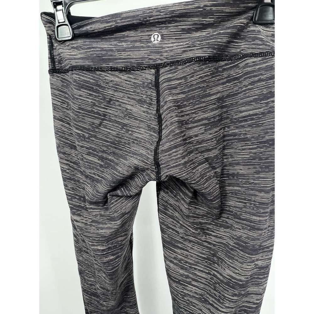 Lululemon Wunder Under Crop Leggings Size 6 - Picture 5 of 5